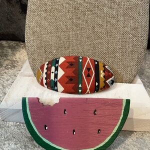 Vintage Set of 2 Novelty Hair Clips